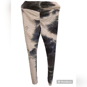 Tik tok leggings Booty pop leggings green and grey are left!  medium